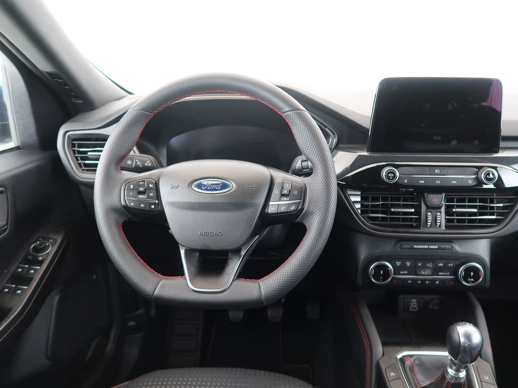 2023 Ford KUGA - 31
