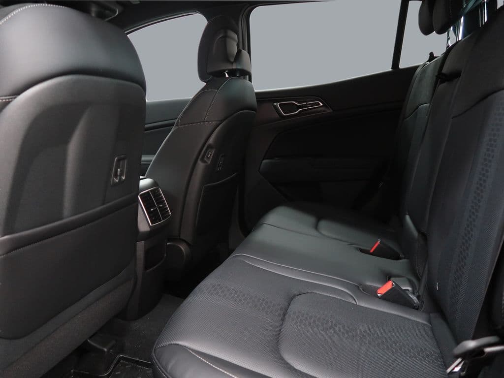 2026 Kia SPORTAGE - 15