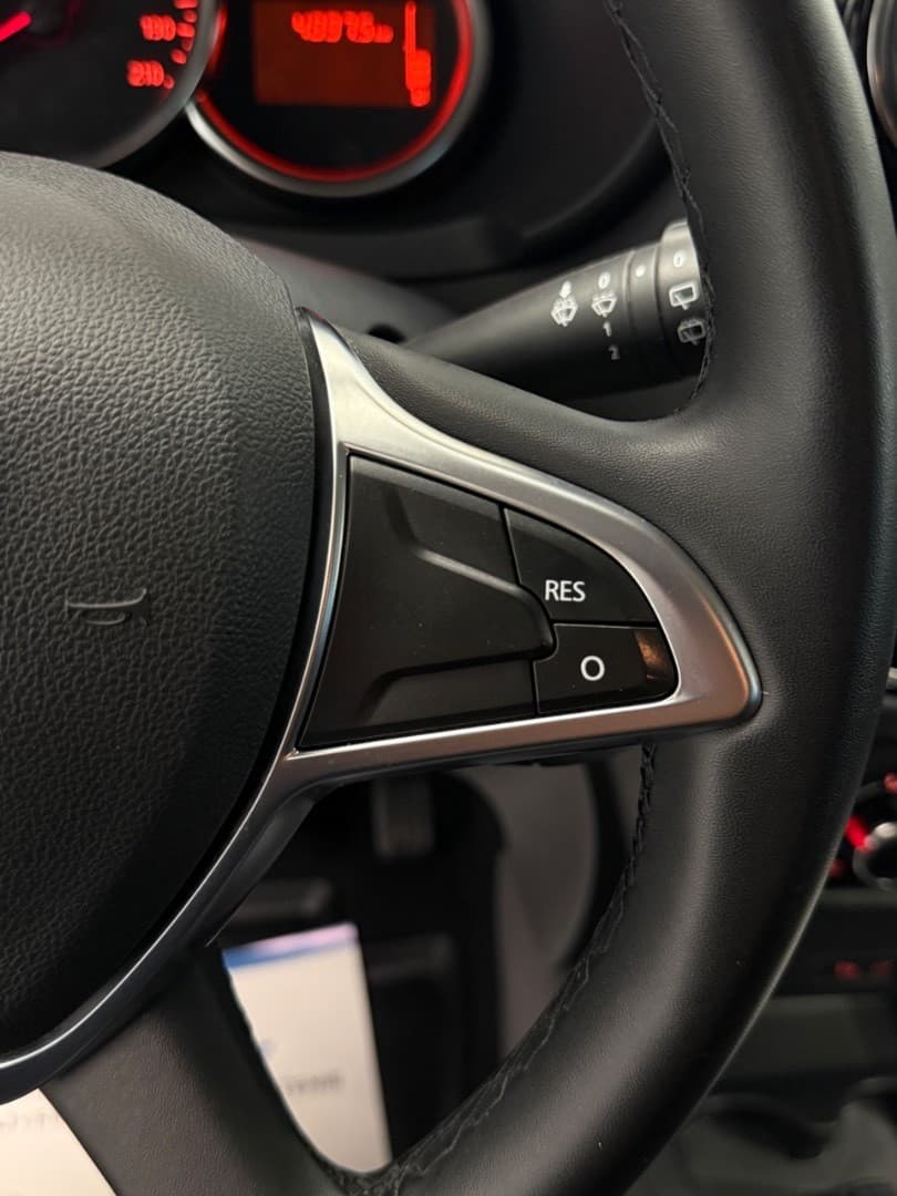 2019 Dacia LODGY - 19