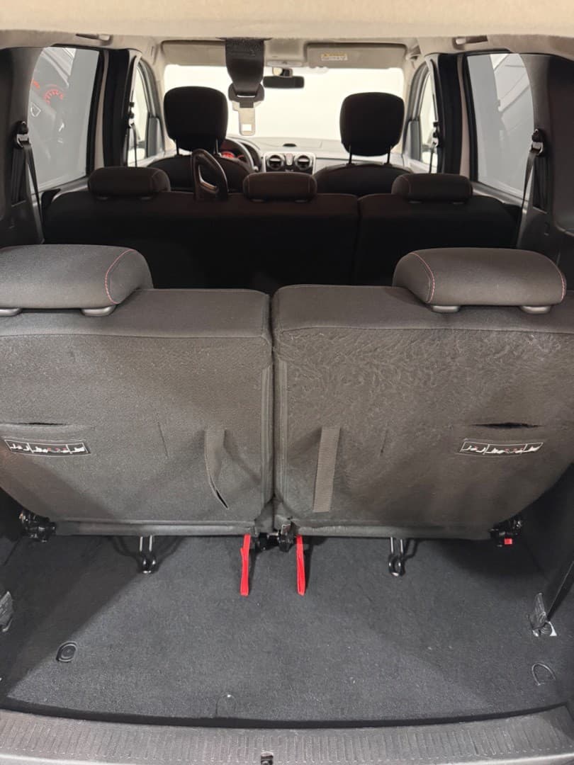 2019 Dacia LODGY - 35