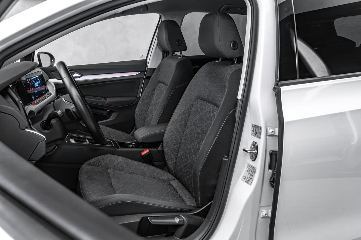 2021 Volkswagen GOLF - 23