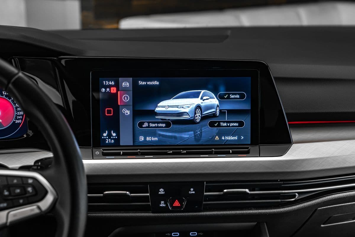 2021 Volkswagen GOLF - 31