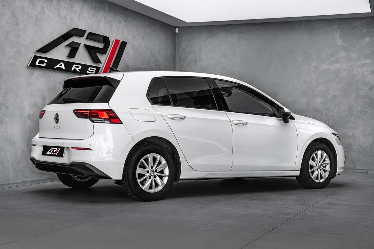 2021 Volkswagen GOLF - 9