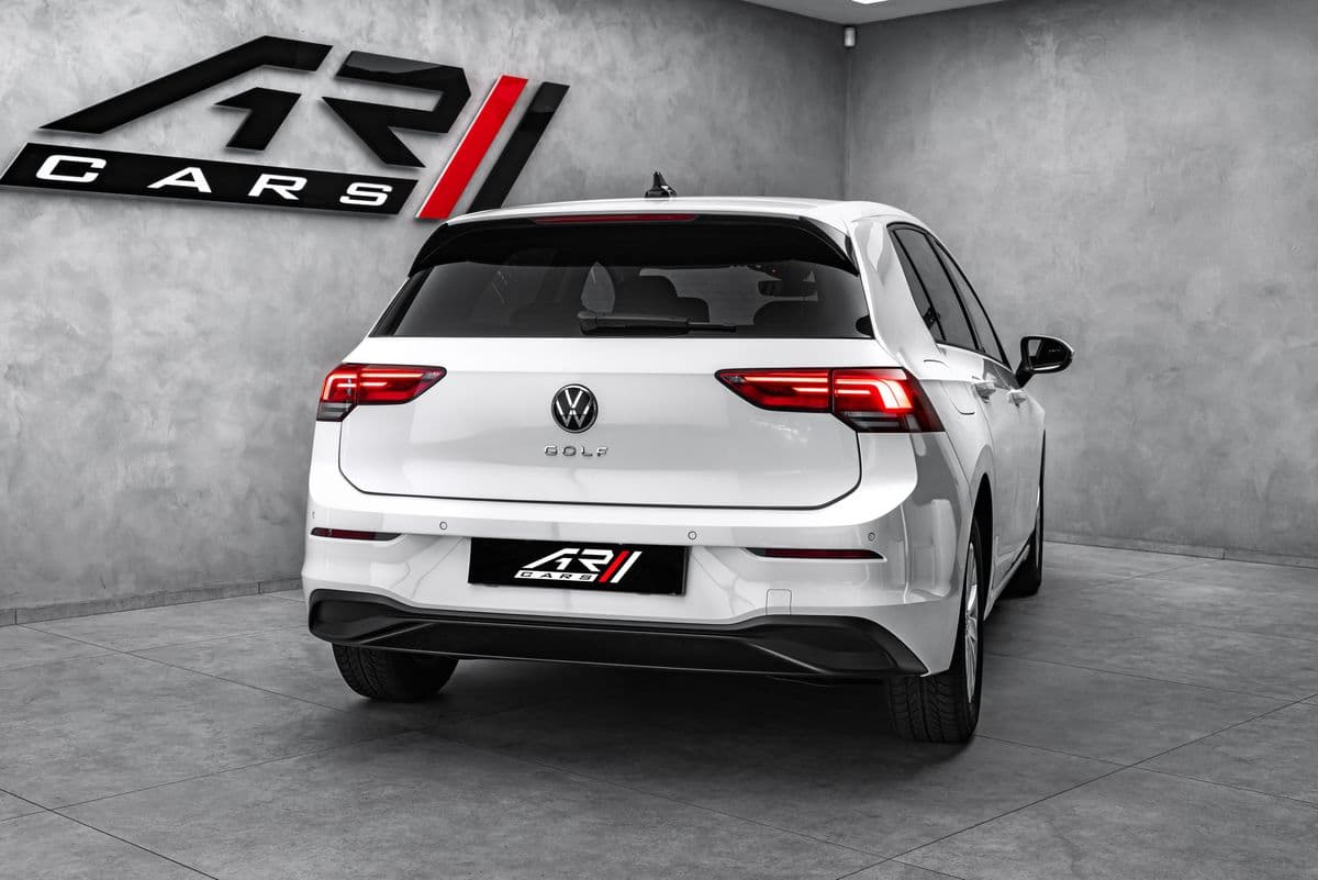 2021 Volkswagen GOLF - 11