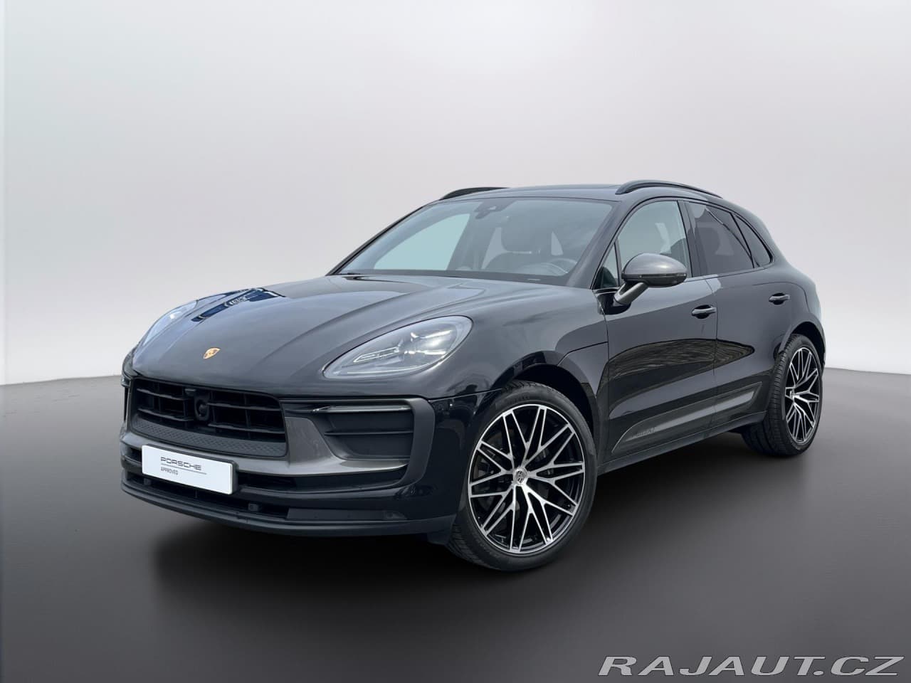 2022 Porsche MACAN