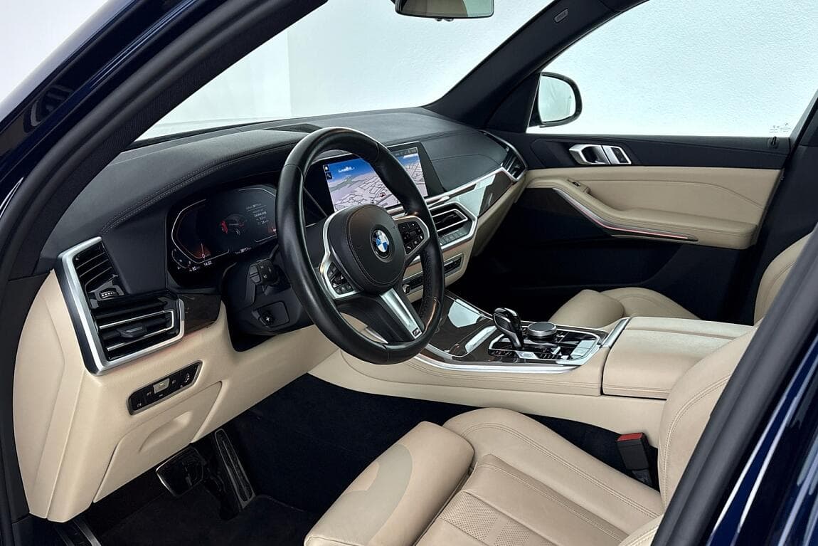 2022 BMW X5 - 16