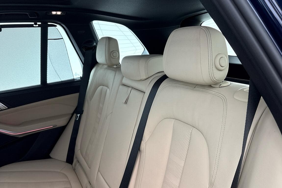 2022 BMW X5 - 25