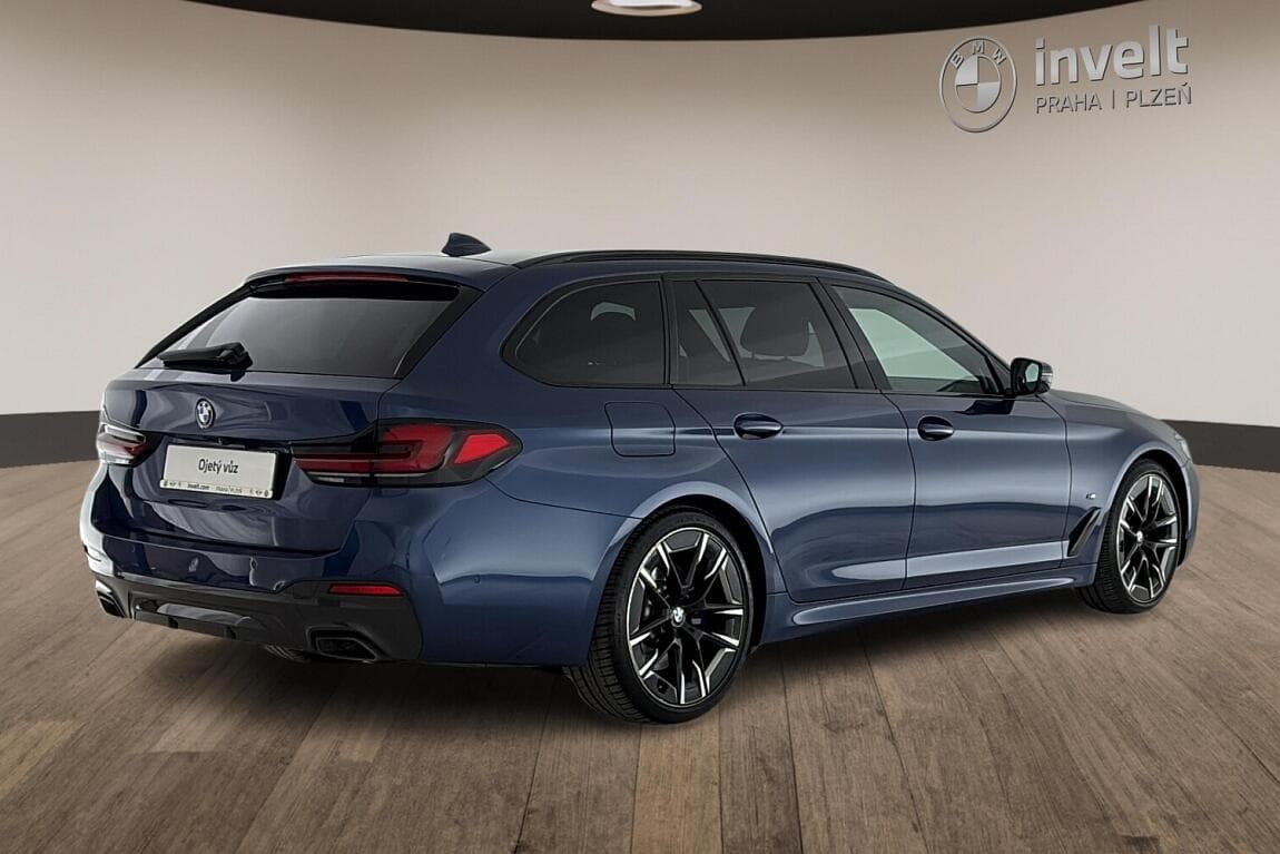 2021 BMW 5-SERIES - 7