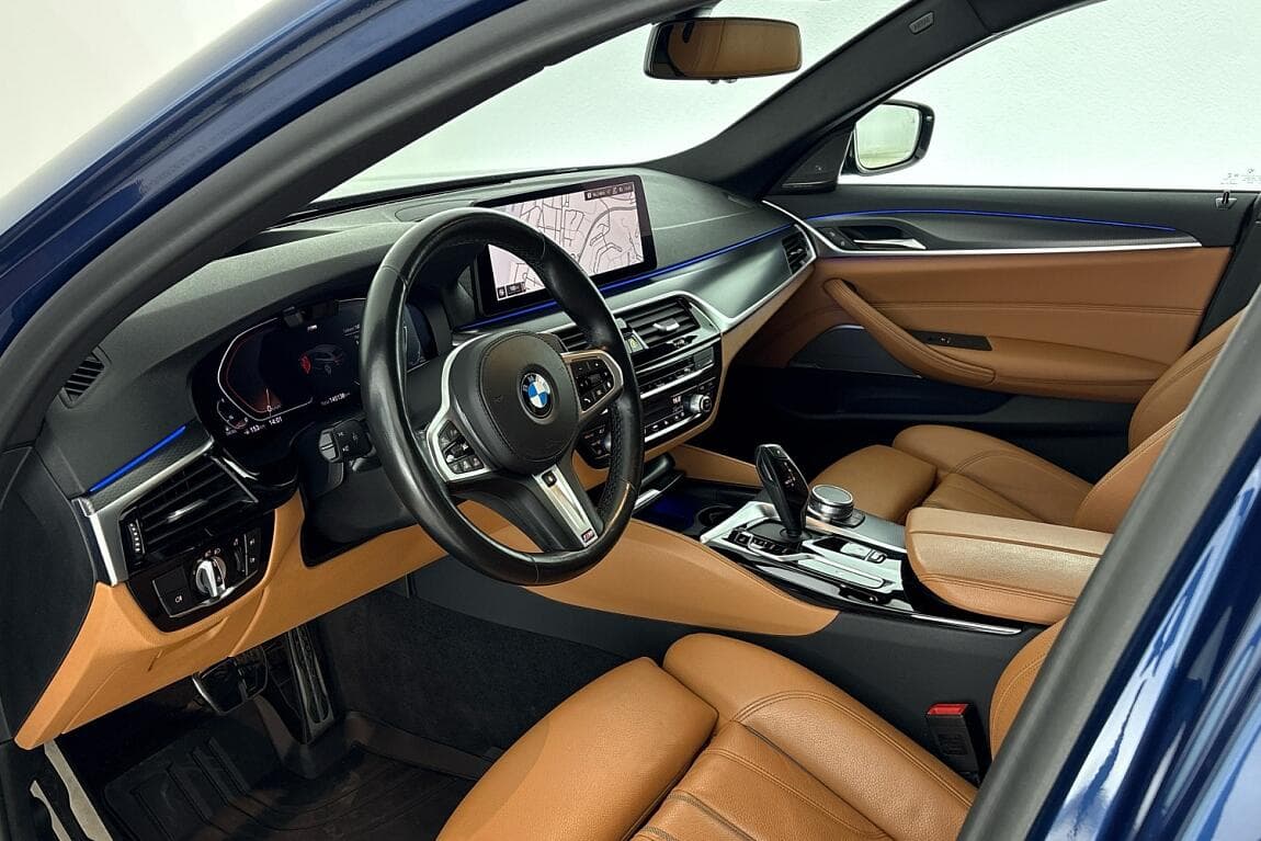 2021 BMW 5-SERIES - 16