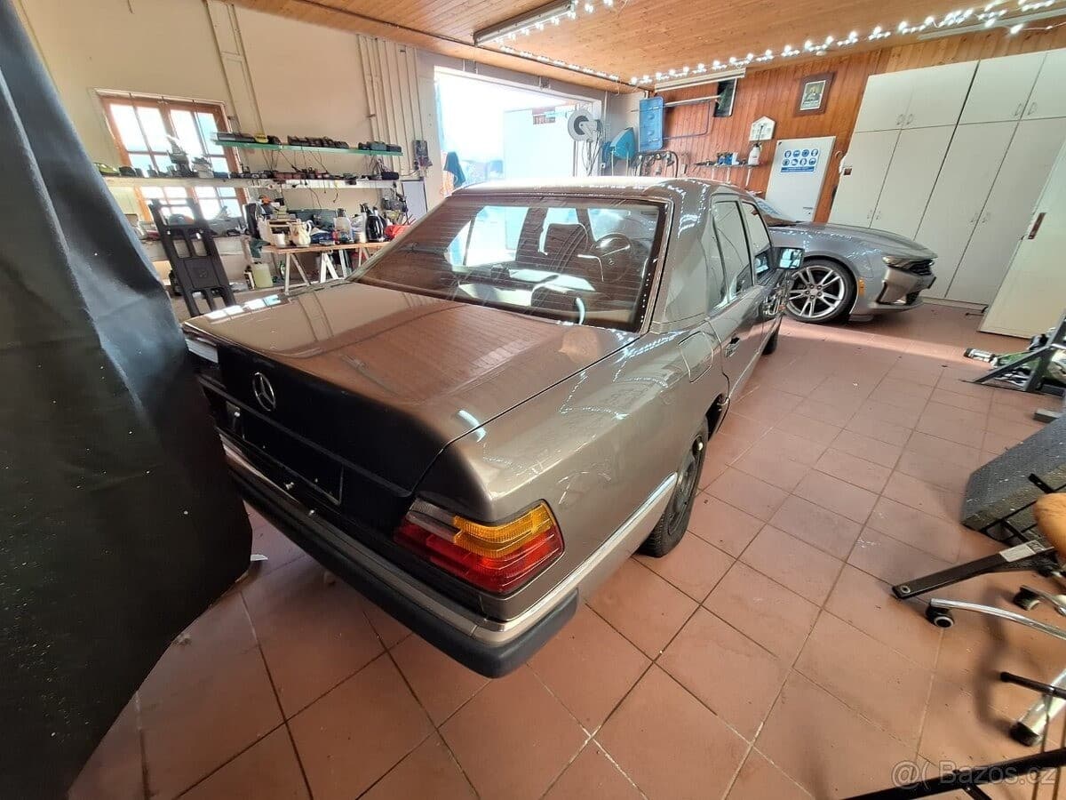 1990 Mercedes-Benz OSTATNÍ - 2