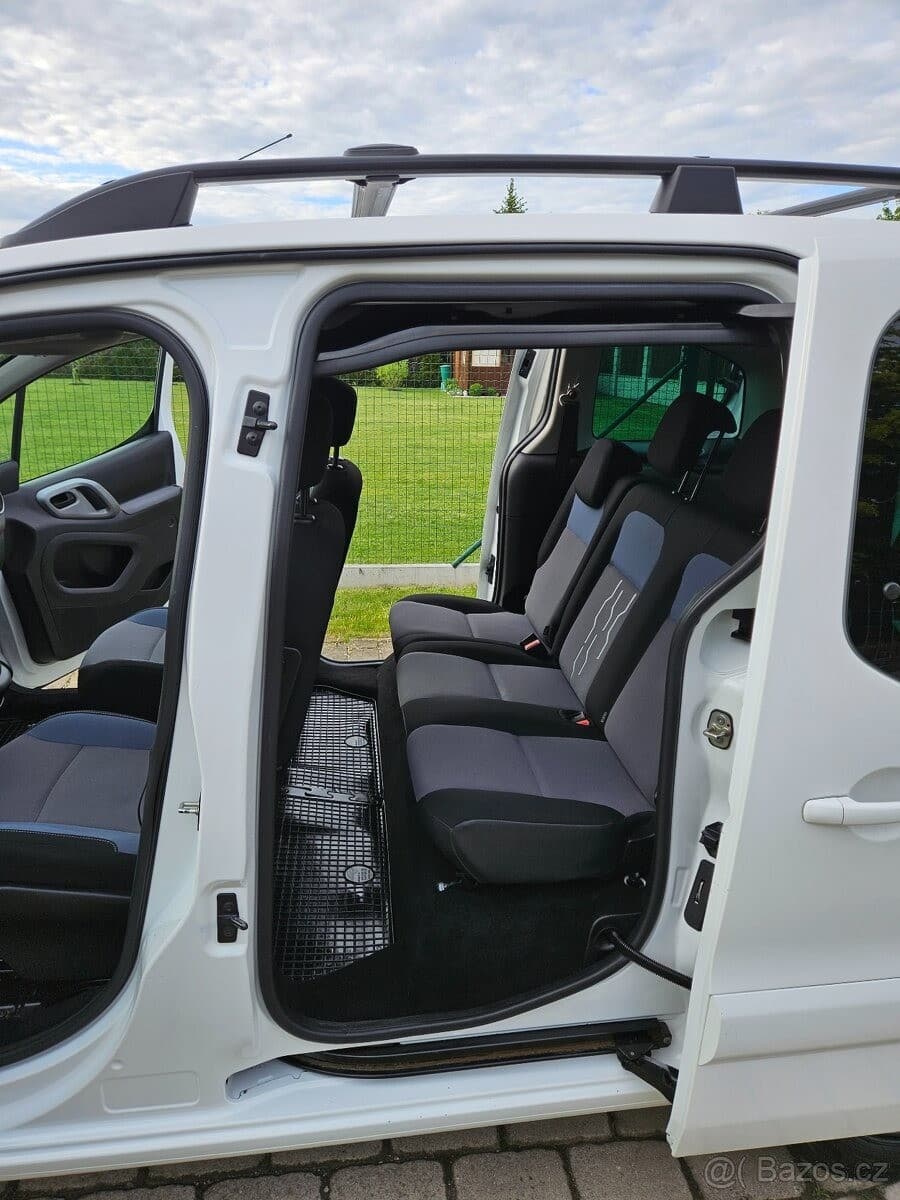 2015 Peugeot PARTNER - 9