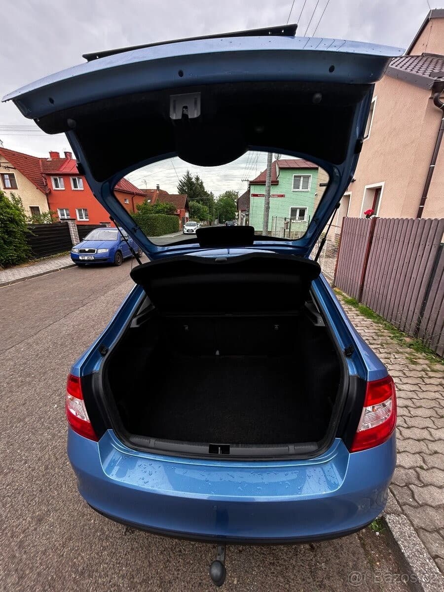 Škoda RAPID - 10