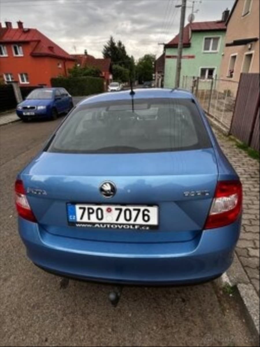Škoda RAPID - 4