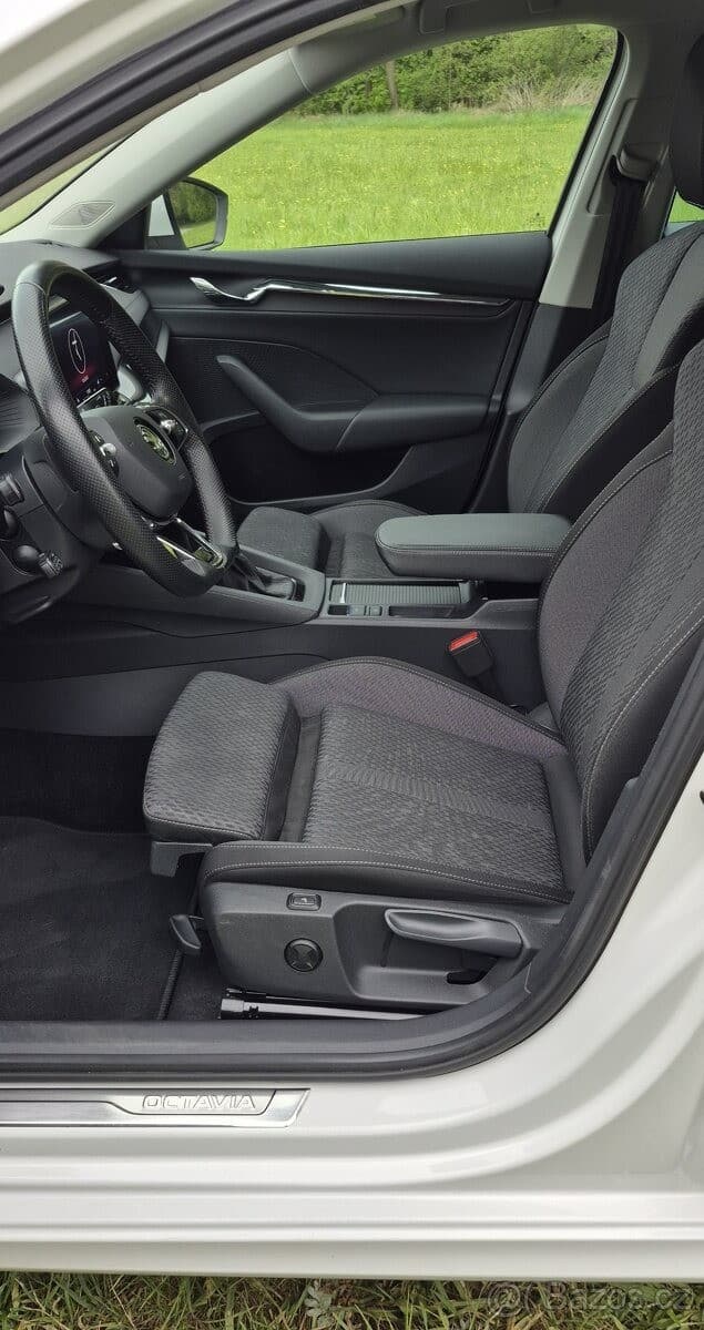2022 Škoda OCTAVIA - 16