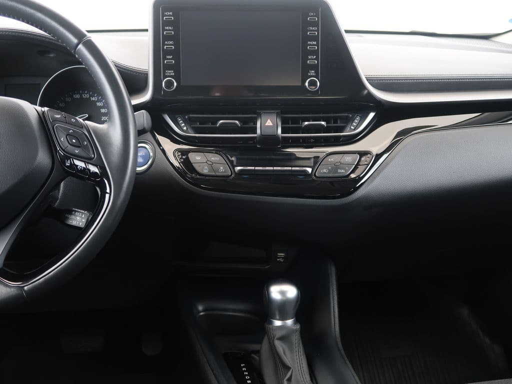 2022 Toyota C-HR - 16