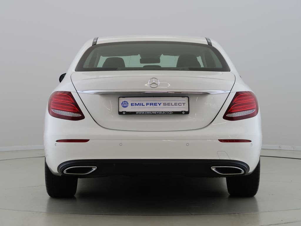 2018 Mercedes-Benz E-CLASS - 6