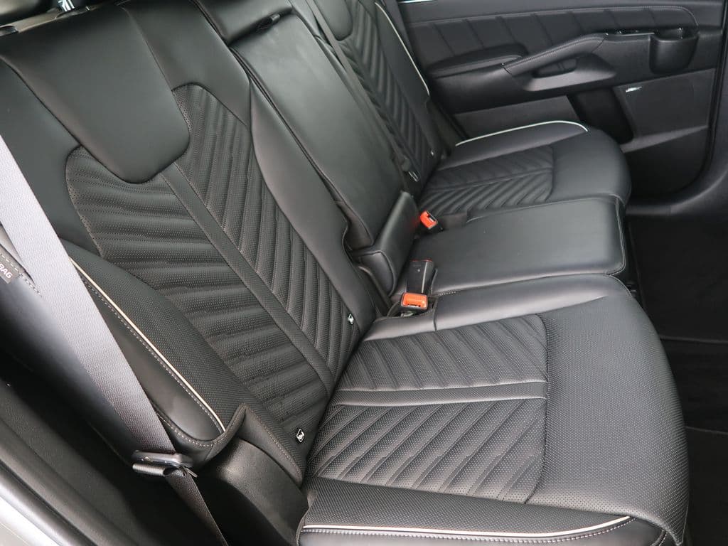 2024 Kia SORENTO - 13