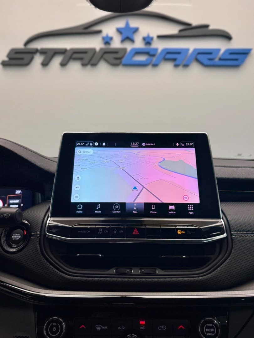 2023 Jeep COMPASS - 17