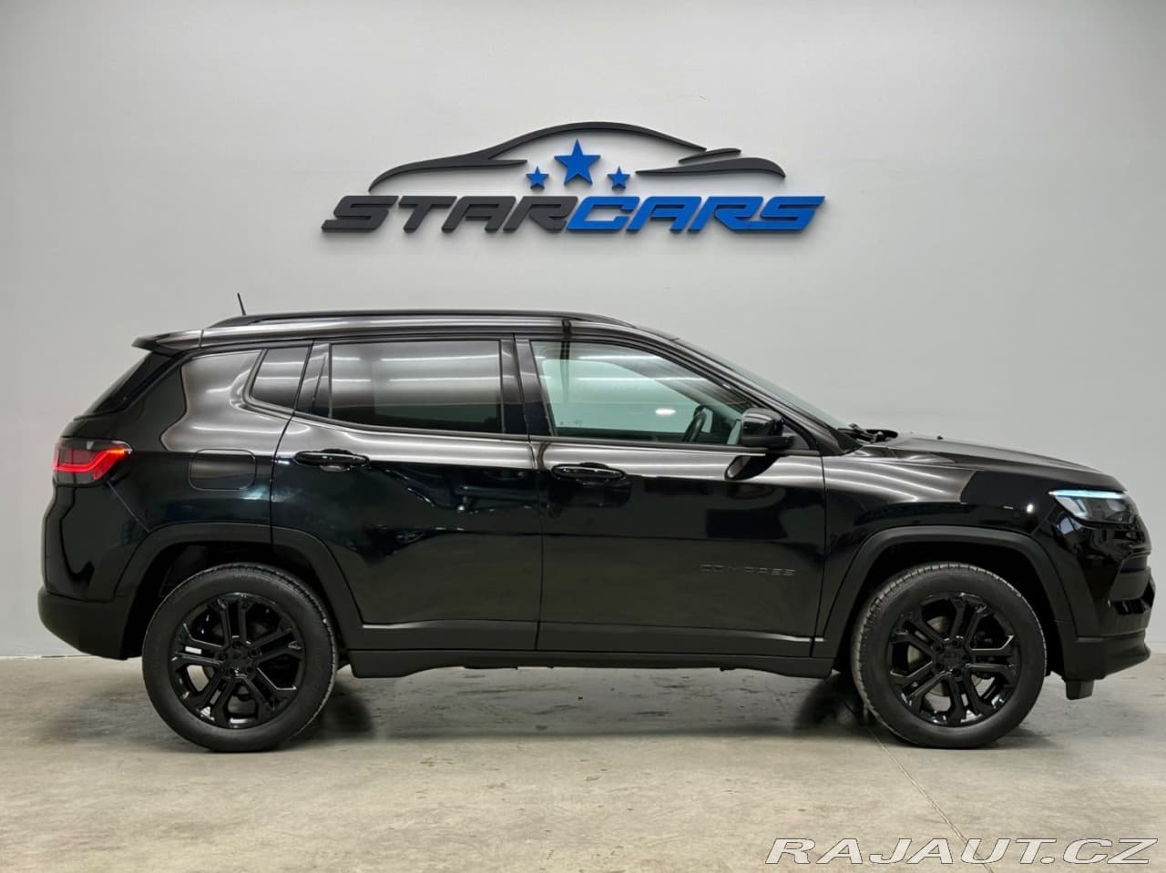 2023 Jeep COMPASS - 7