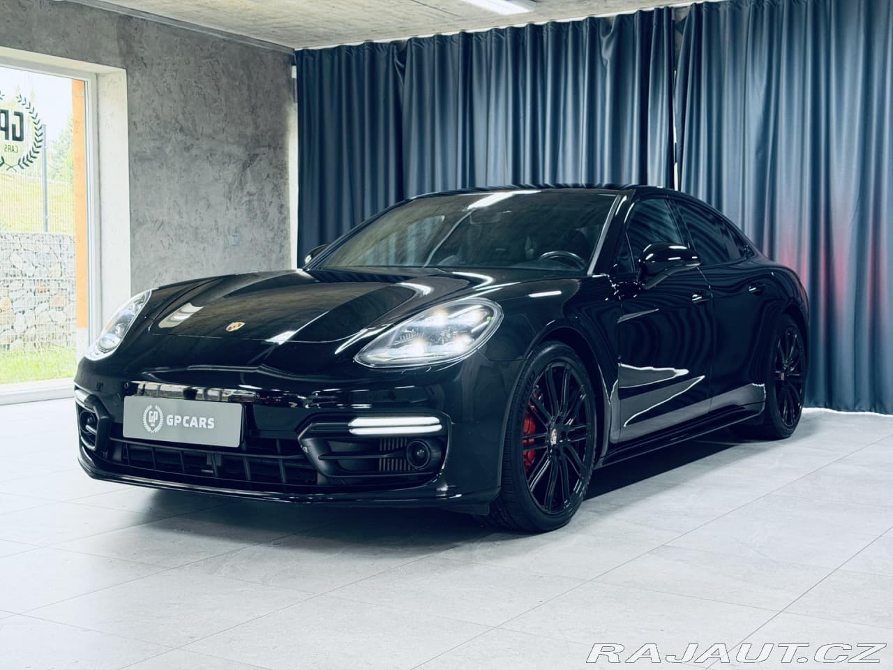 2017 Porsche PANAMERA - 3