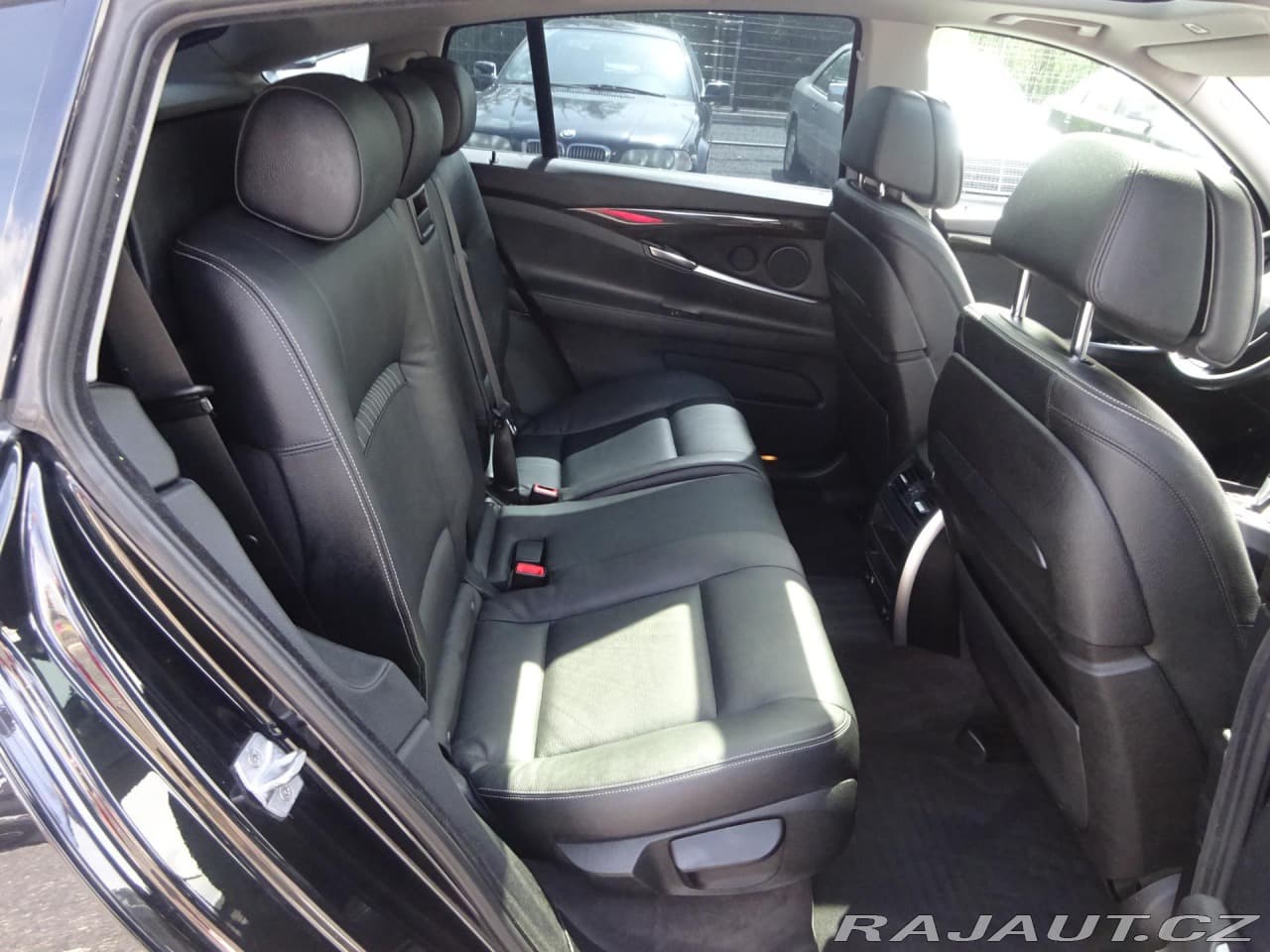 2014 BMW 5-SERIES - 12