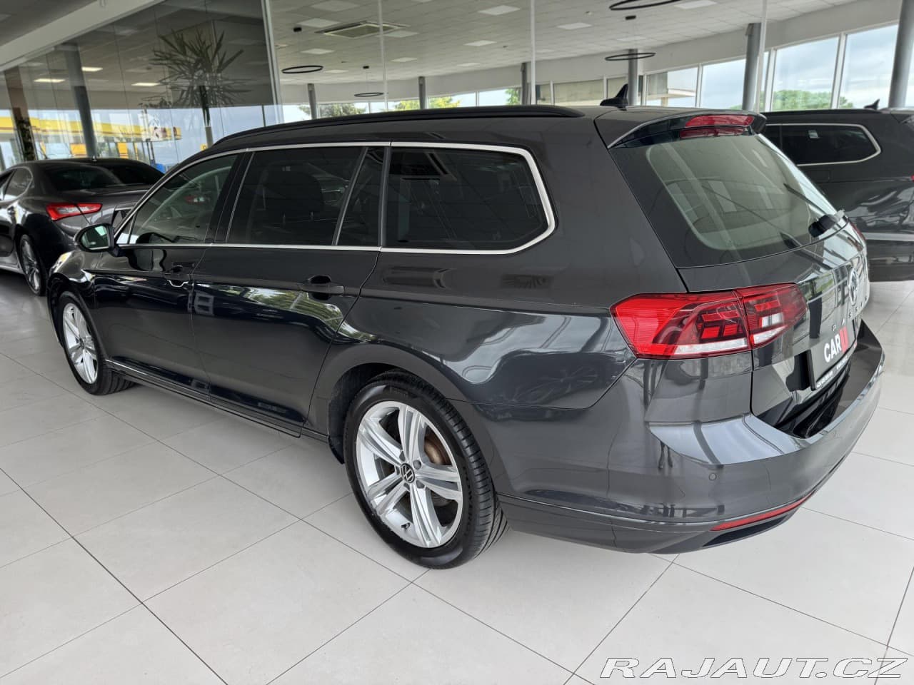 2020 Volkswagen PASSAT - 7