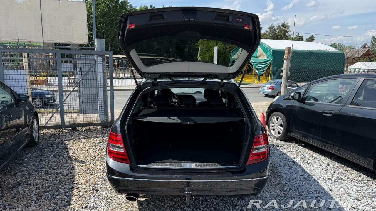 2012 Mercedes-Benz C-CLASS - 19