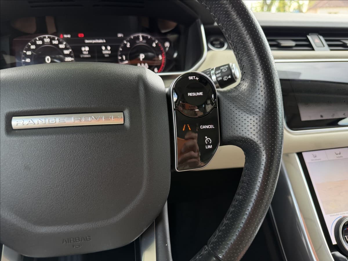 2018 Land Rover RANGE ROVER - 14