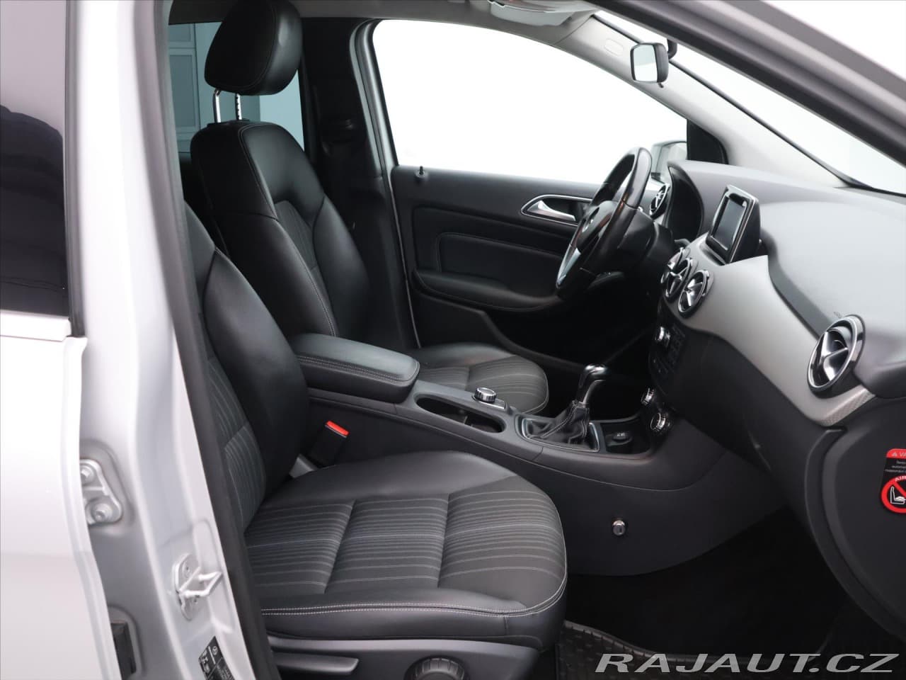 2012 Mercedes-Benz B-CLASS - 11