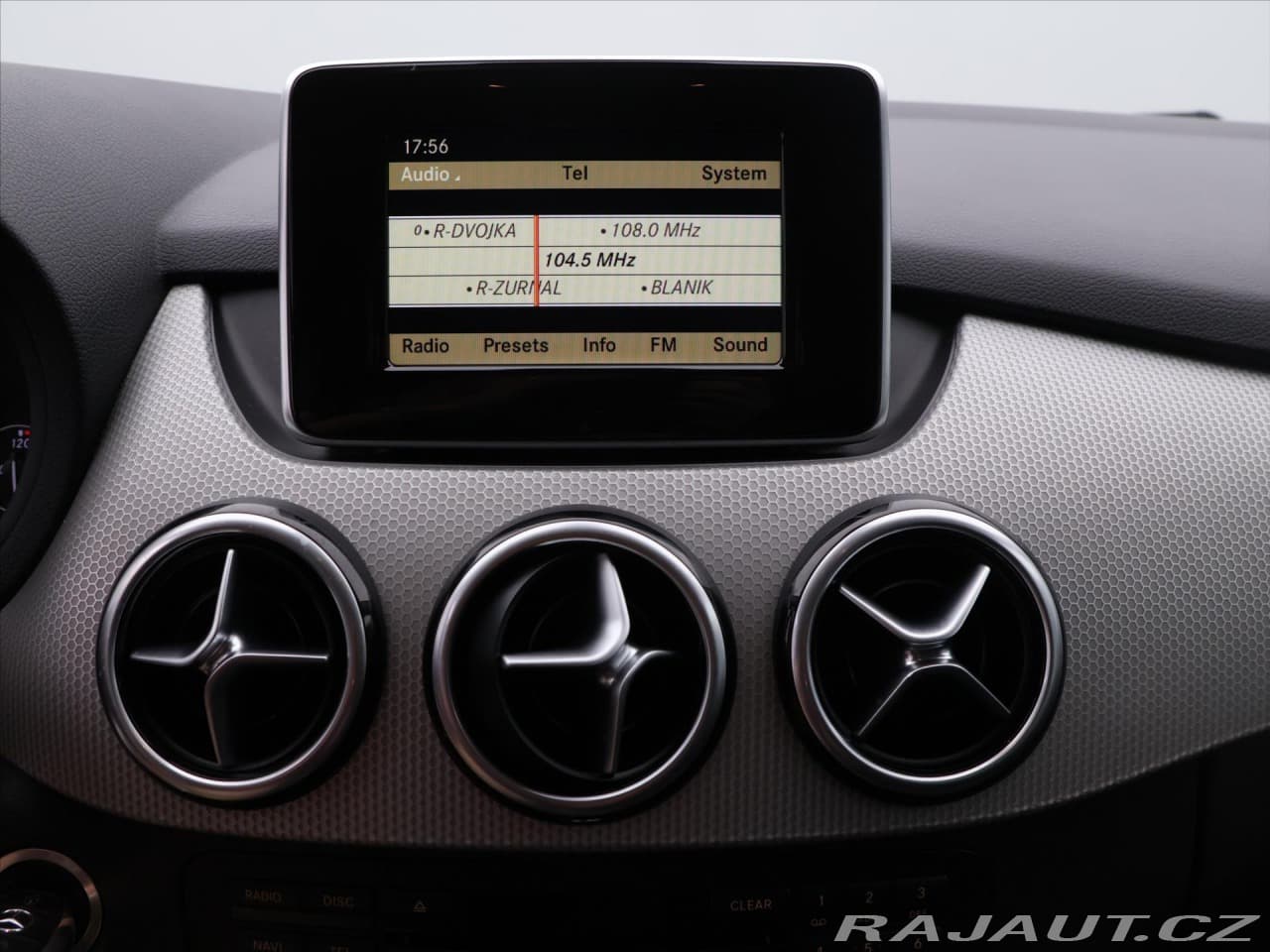 2012 Mercedes-Benz B-CLASS - 16