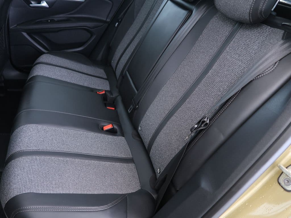 2017 Peugeot 3008 - 10