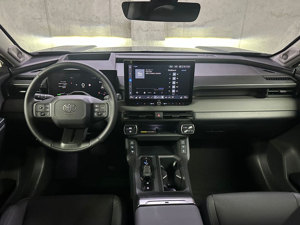 2026 Toyota RAV4 - 17