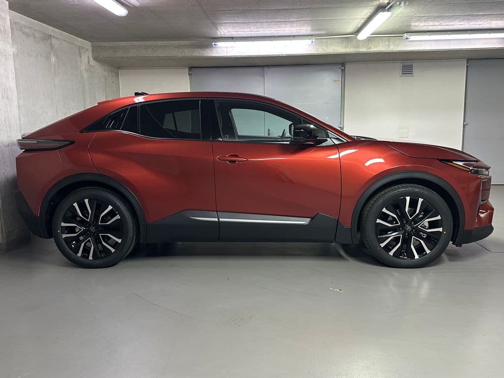 2026 Toyota C-HR - 4