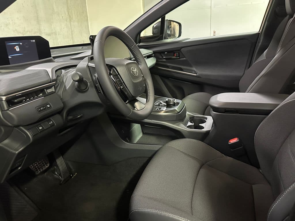 2026 Toyota C-HR - 9
