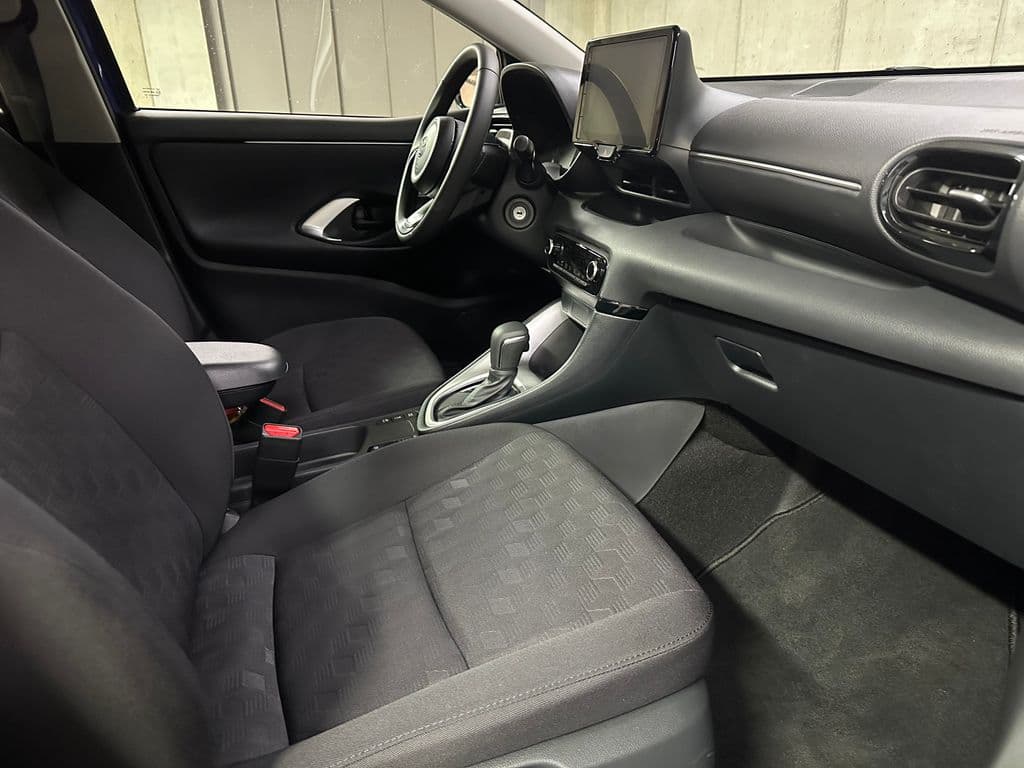 2026 Toyota YARIS - 13