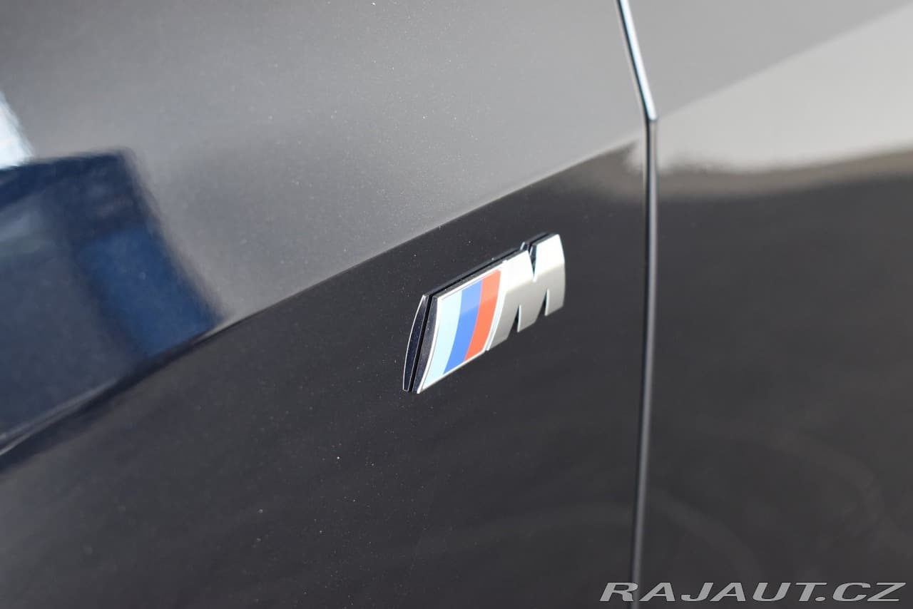 2025 BMW X7 - 17