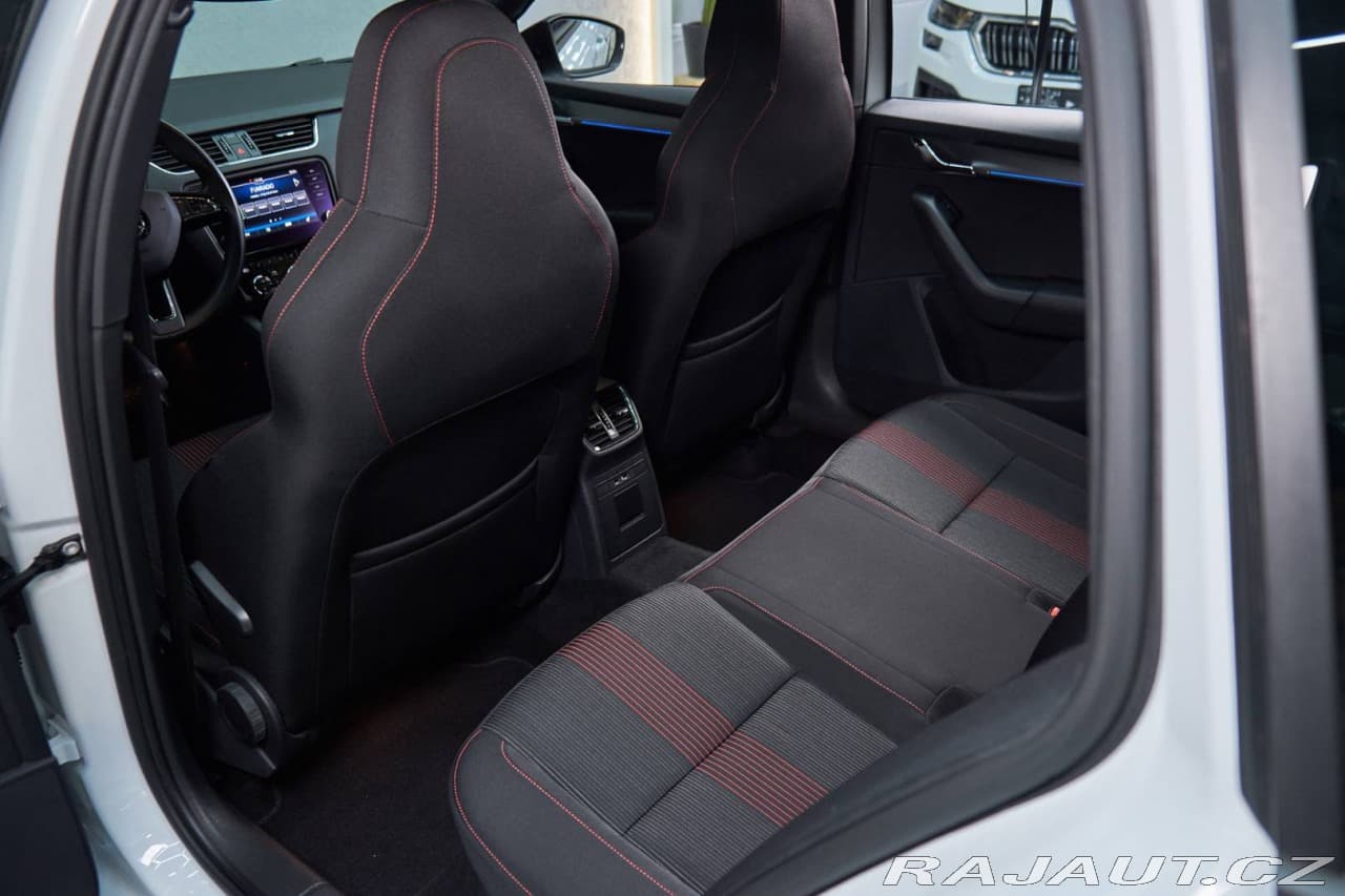 2019 Škoda OCTAVIA - 11