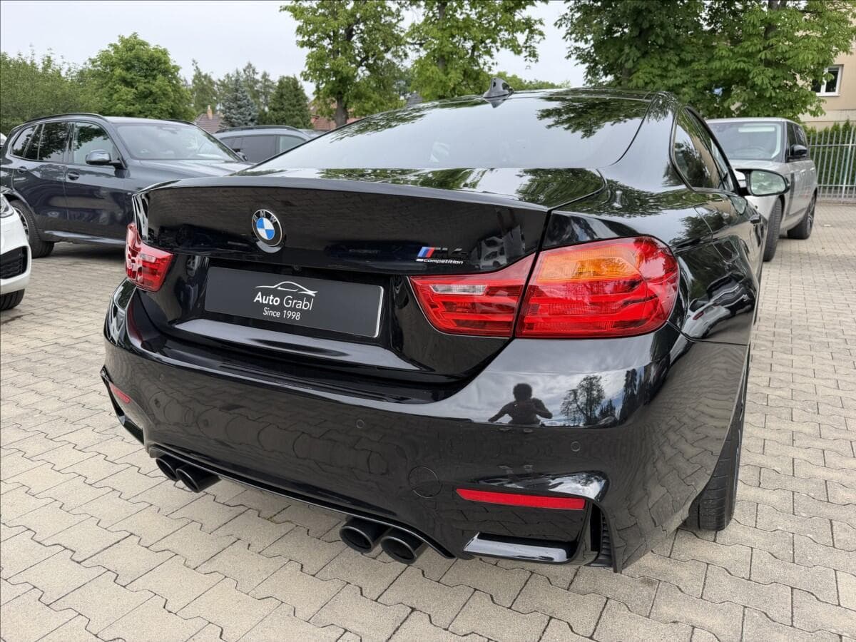 2017 BMW M4 - 6