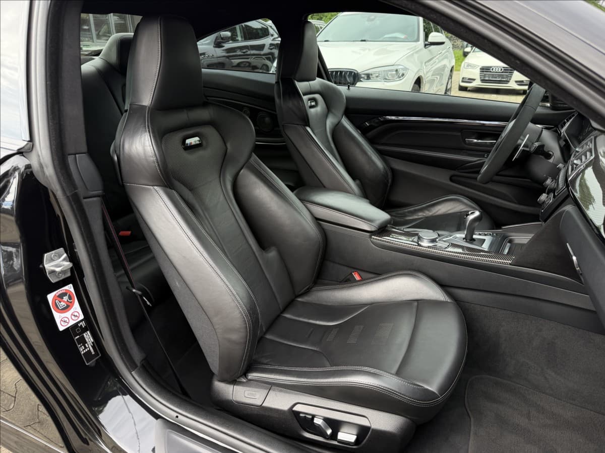 2017 BMW M4 - 9