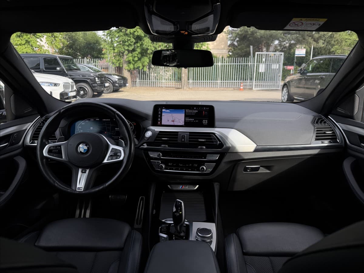 2020 BMW X4 - 11