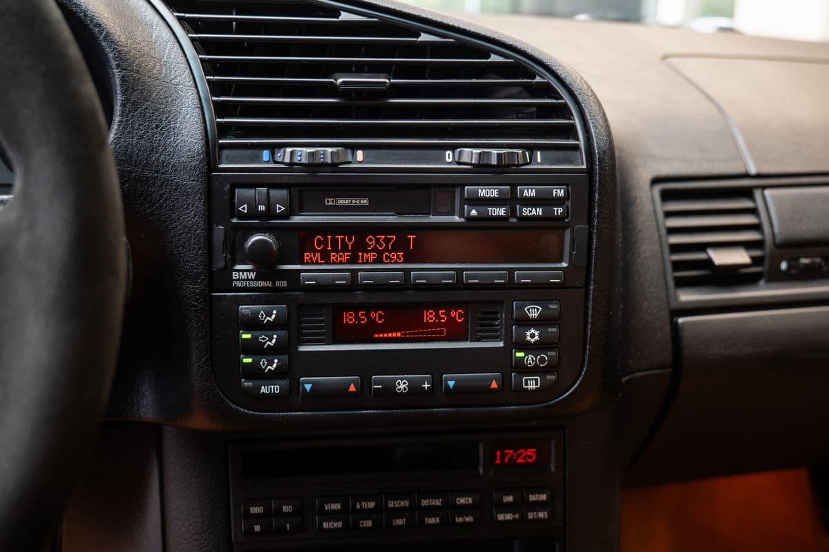 1996 BMW M3 - 11