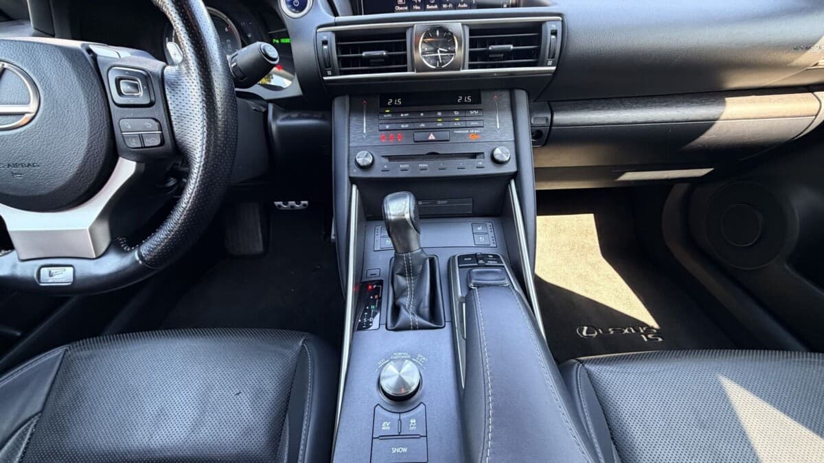 2021 Lexus OSTATNÍ - 13