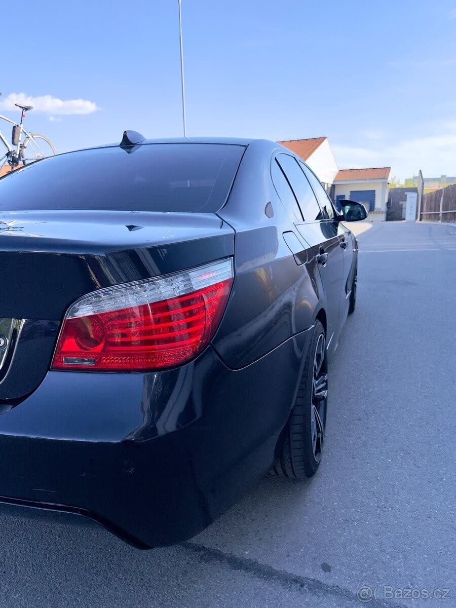 2009 BMW 5-SERIES - 7