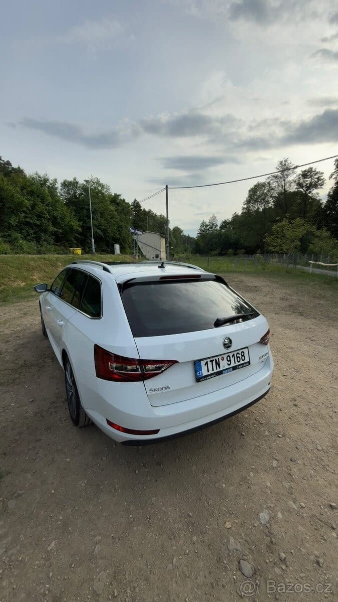 2019 Škoda SUPERB - 6