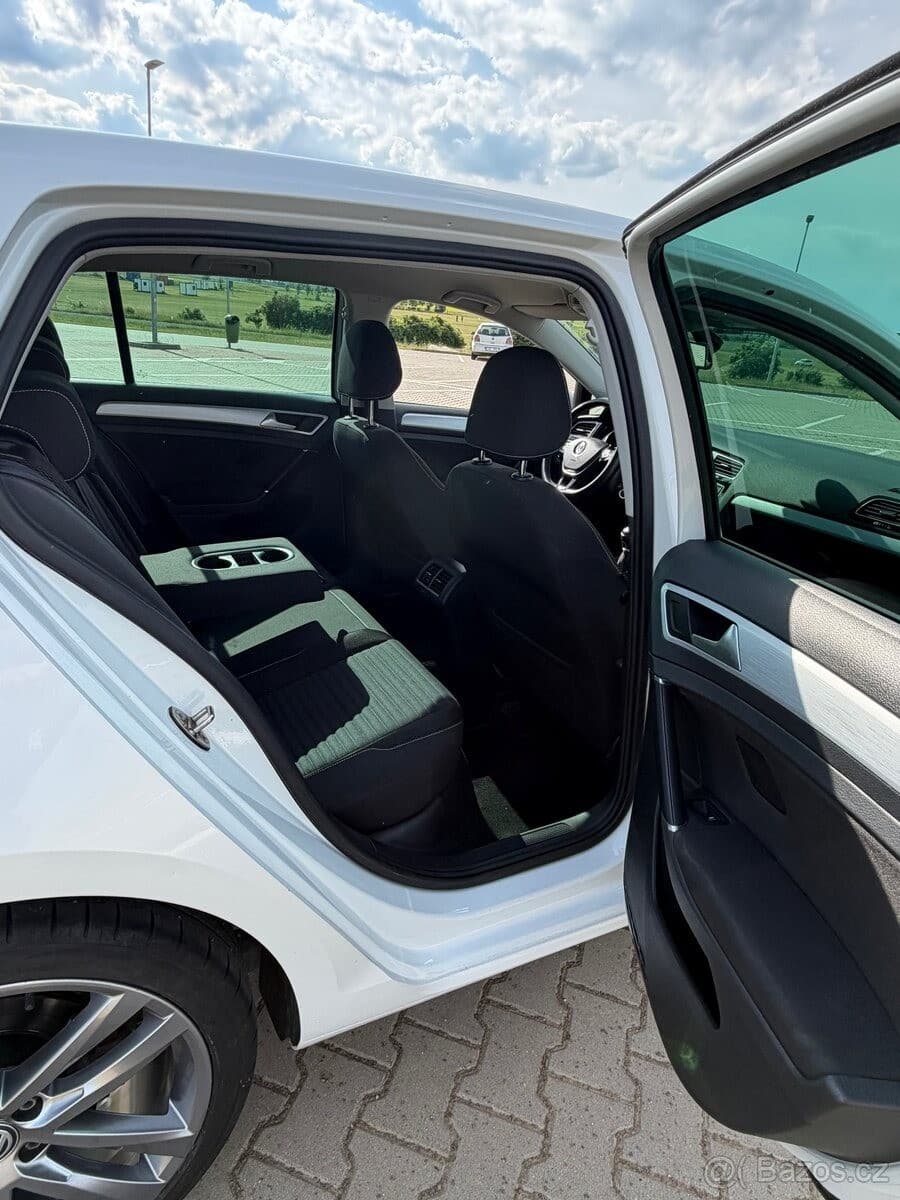 2014 Volkswagen GOLF - 10
