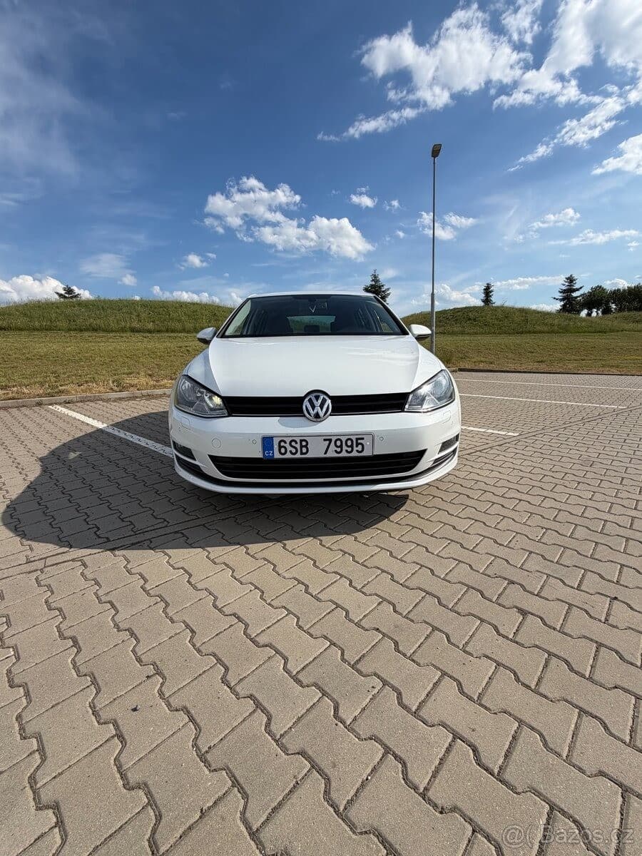 2014 Volkswagen GOLF - 9