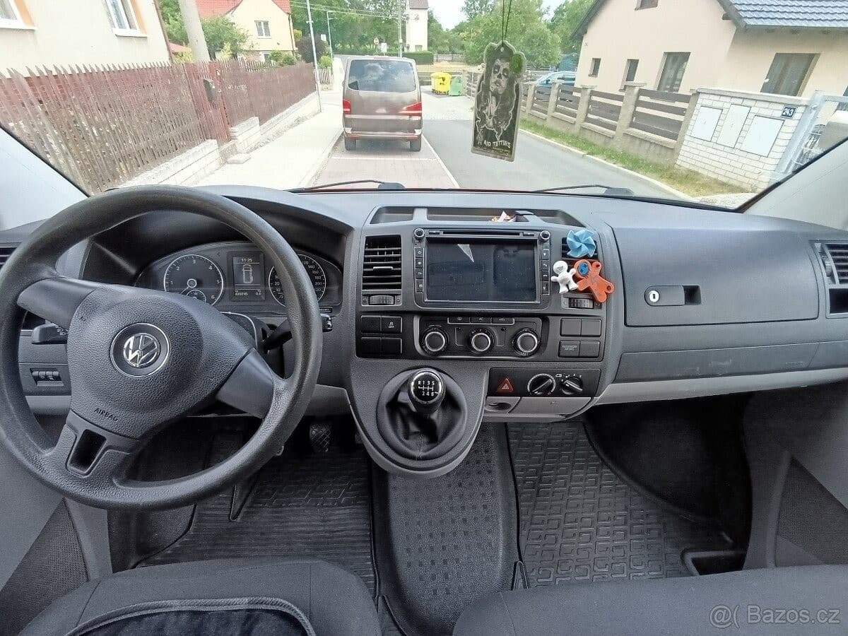 2010 Volkswagen TRANSPORTER - 5