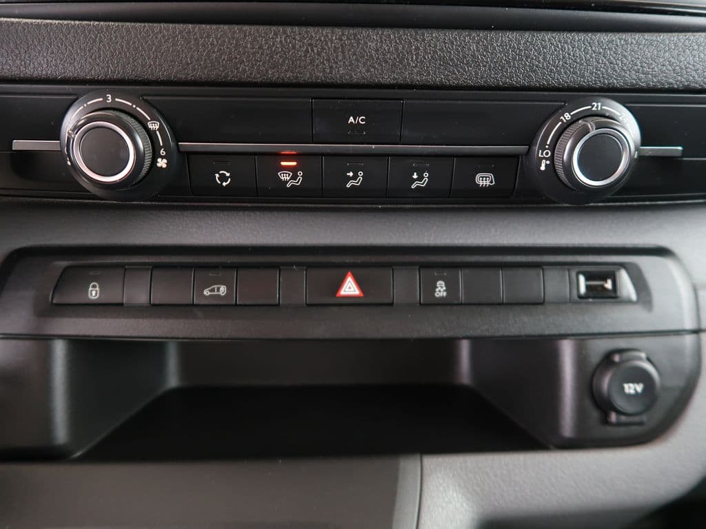 2019 Toyota PROACE - 19