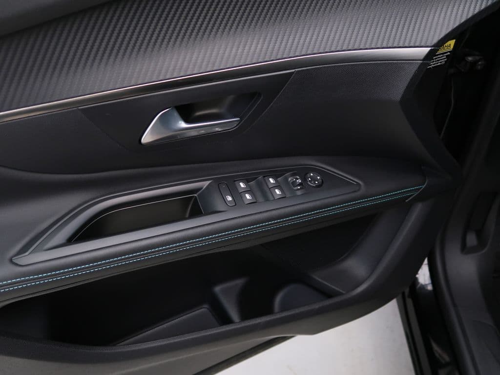 2024 Peugeot 5008 - 16