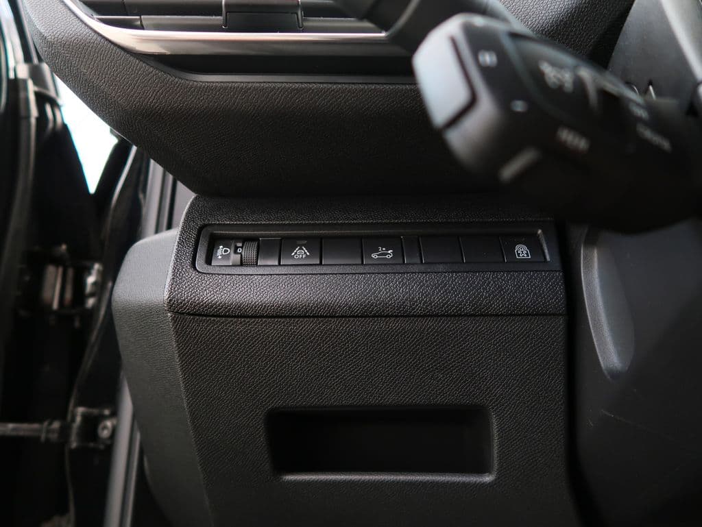 2024 Peugeot 5008 - 18